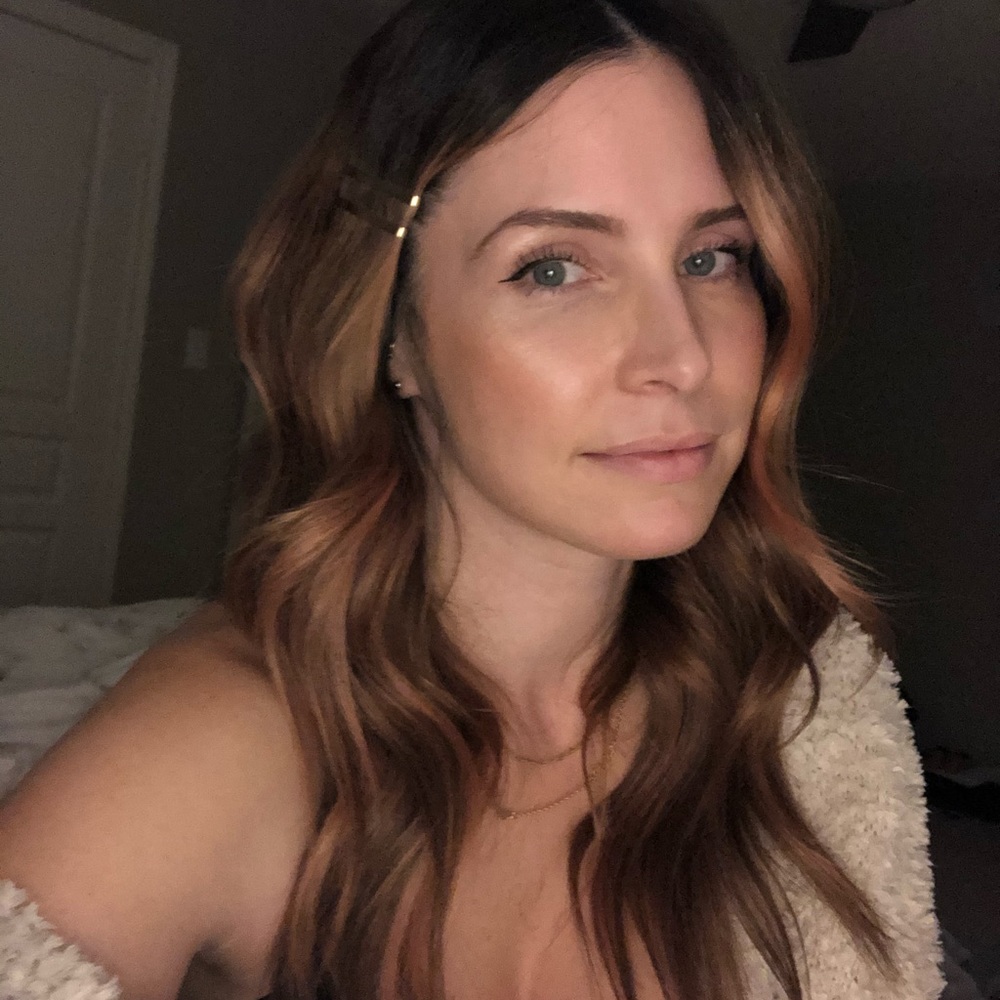 Meet your Posher, Chrissy